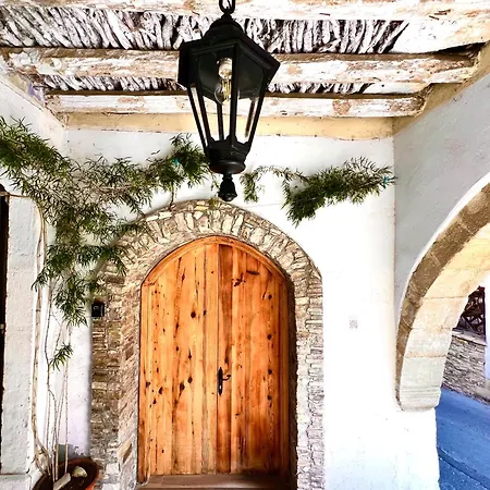 Archontessa - Historic Boutique Apartament Lefkara